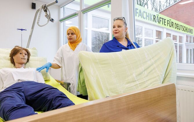 «Pflegeinternat» für ausländische Pflegekräfte - 1