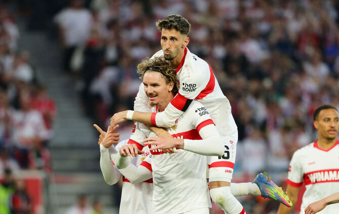 Fußball VfB Stuttgart vs. FC Augsburg