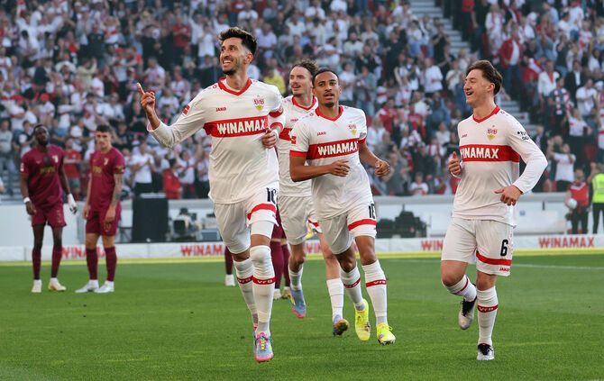 Fußball VfB Stuttgart vs. FC Augsburg
