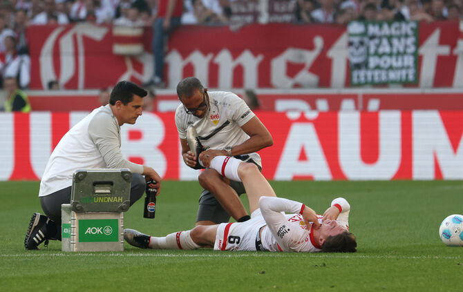 Fußball VfB Stuttgart vs. FC Augsburg