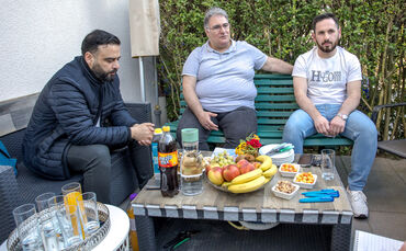 Eine Wiederbegegnung mit Männern, die im Herbst 2015 als Flüchtlinge zu uns kamen - 1