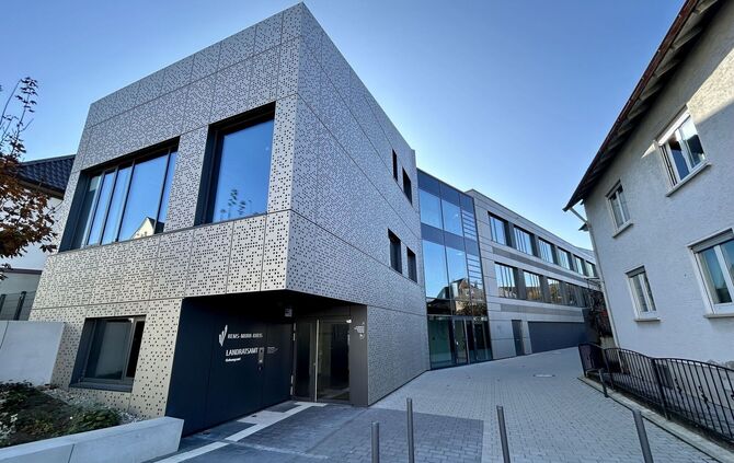 Landratsamt Rötestraße - 1