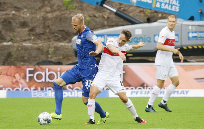 Fußball  2.Bundesliga  Karlsruher SC vs. VfB Stuttgart
