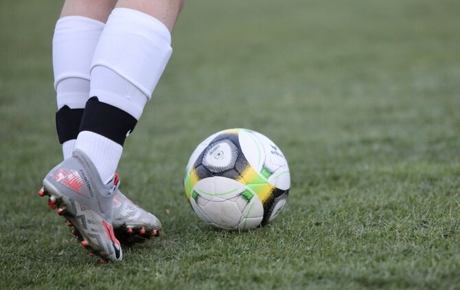 Fußball ball Jugend training symbol symbolbild symbolfoto