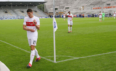 Fußball  2.Bundesliga  Karlsruher SC vs. VfB Stuttgart