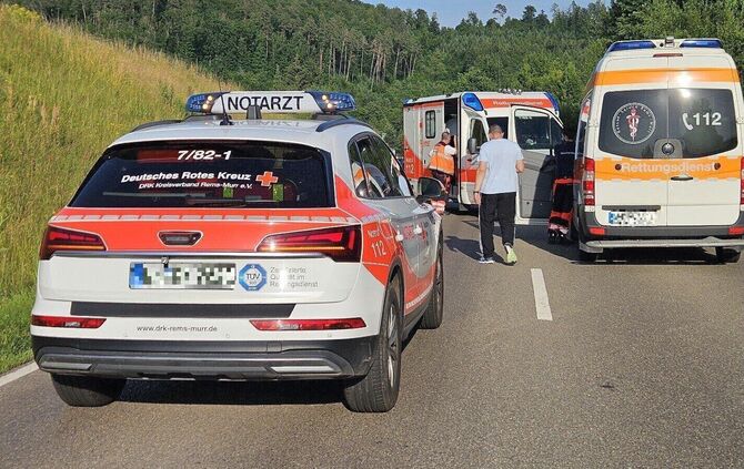 Motorradfahrer schwer verletzt - 1 - 1