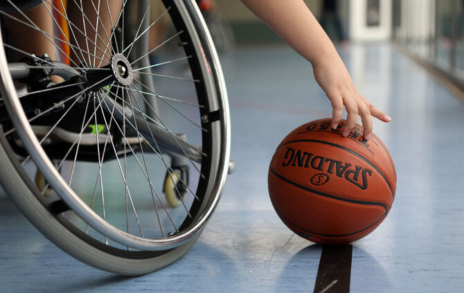 Rollstuhl-Basketball