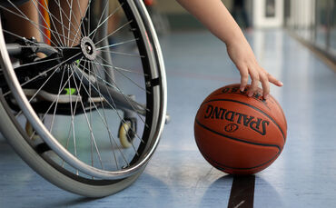 Rollstuhl-Basketball