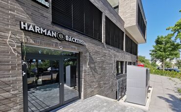 Der Schriftzug der Bäckerei Harman war bislang in Stuttgart-Bad Cannstatt zu lesen. Nun zieht der Betrieb nach Waiblingen.