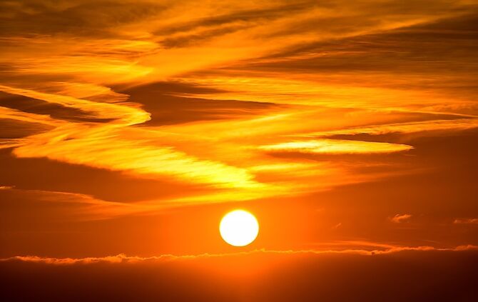 Sonne Sonnenuntergang Abendsonne Symbol Symbolbild_0