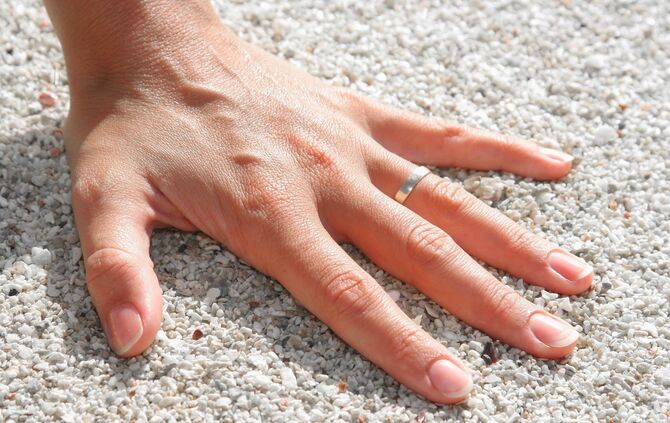 Ring Finger Symbol_0