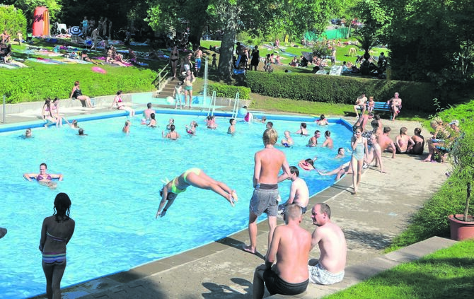 Bädle freibad Struempfelbach Strümpfelbach