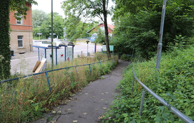 Bahnhof Neustadt Hohenacker Fußweg