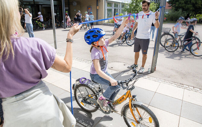Radaktionstag an der Rinnenäckerschule in Zusammenarbeit mit den Radhelden, Waiblingen, 18.07.2025.