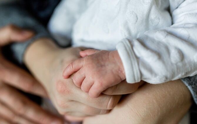 family-8358014_1280