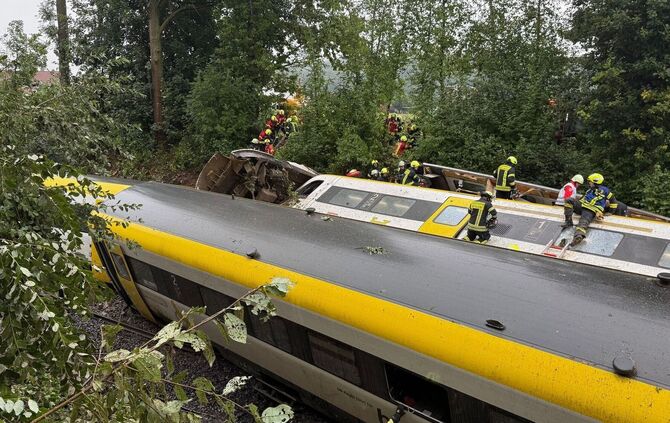 Personenzug entgleist in Oberschwaben
