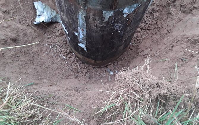 Holzmast wird von Syna kontrolliert - 1