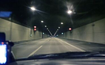 Geschwindigkeitsanzeigen Kappelbergtunnel