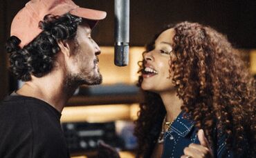 2024_oliver-helbig_joy-denalane-max-herre_pressefoto5-klein