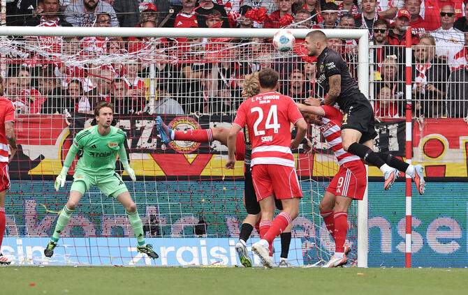 Fußball  FC Union Berlin vs. VfB Stuttgart