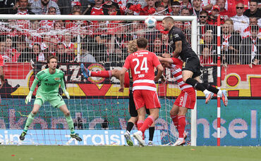 Fußball  FC Union Berlin vs. VfB Stuttgart