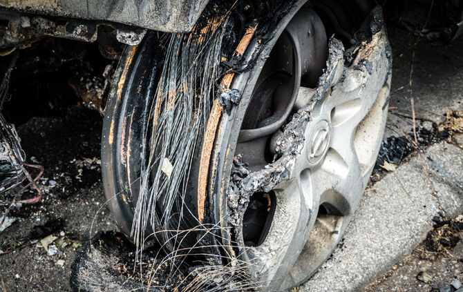 Tag 1 nach dem Großbrand bei ALBA - Bild 11_38