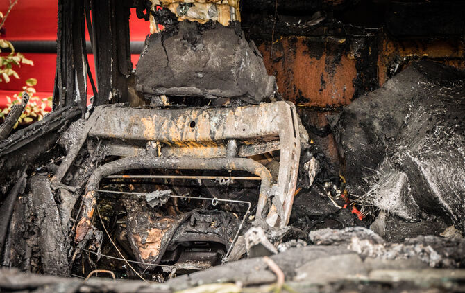 Tag 1 nach dem Großbrand bei ALBA - Bild 12_40