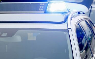 Blaulicht Polizei Polizeistreife Unfall Symbol Symbolbild Symbolfoto