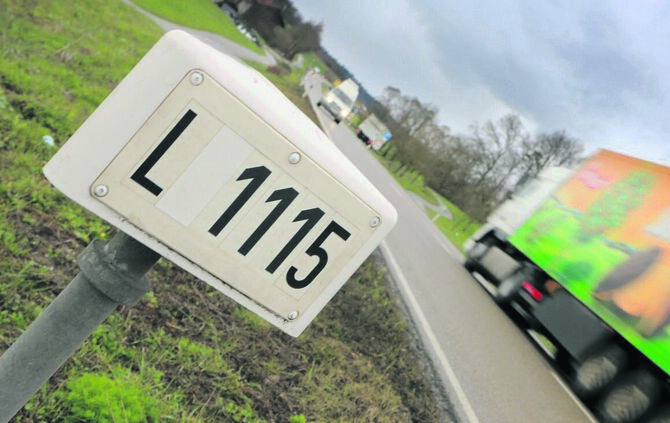 L1115 Autobahnzubringen Backnang Mundeslheim A81 Autobahn Zubringer L 1115