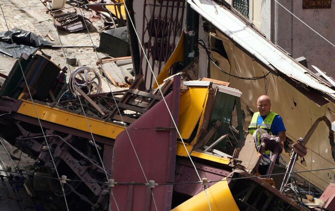 Nach Standseilbahn-Unfall in Lissabon