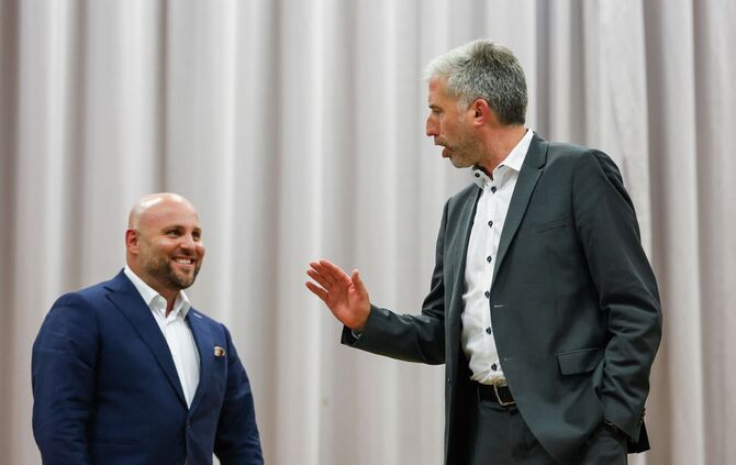 Streitgespräch zwischen Palmer und Frohnmaier
