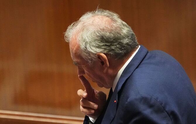 Frankreichs Premier stellt Vertrauensfrage