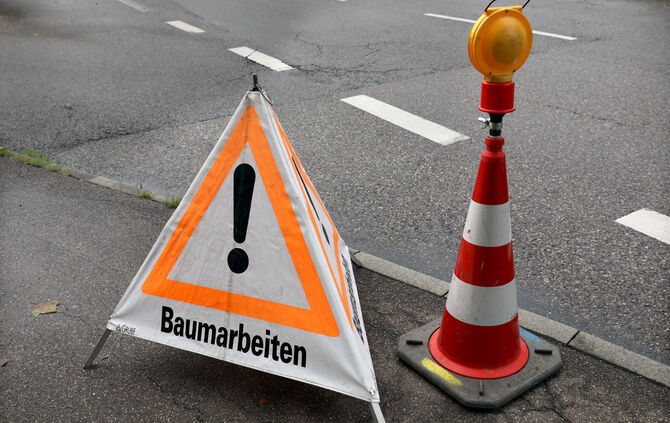 SymbolfotoAchtung