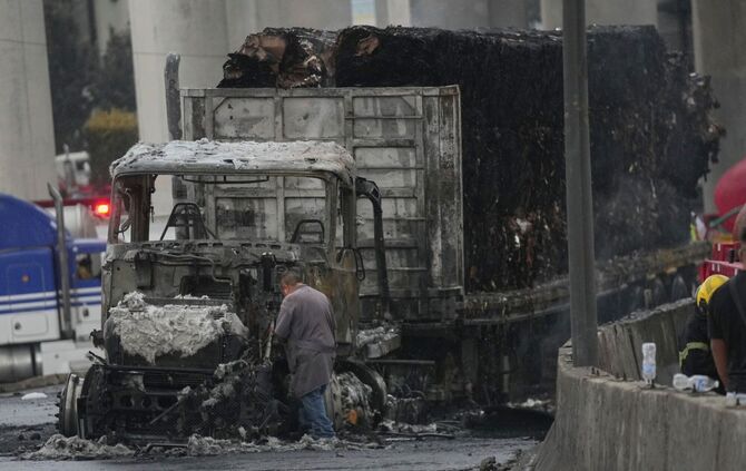 Explosion von Tankwagen in Mexiko