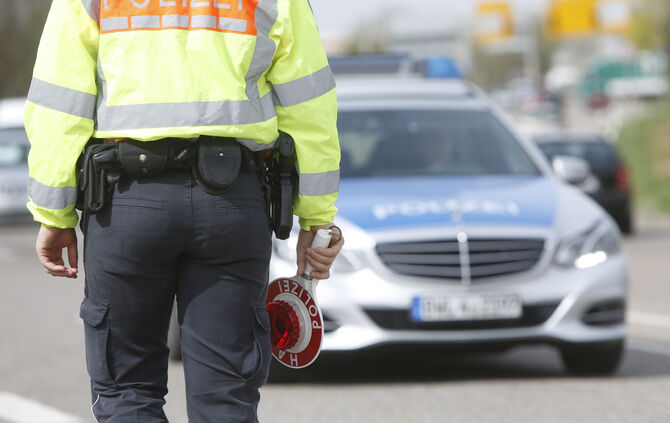 Polizeikontrolle in Waiblingen Symbolbild