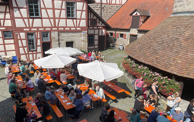 Burgcafé bei Oppenweiler