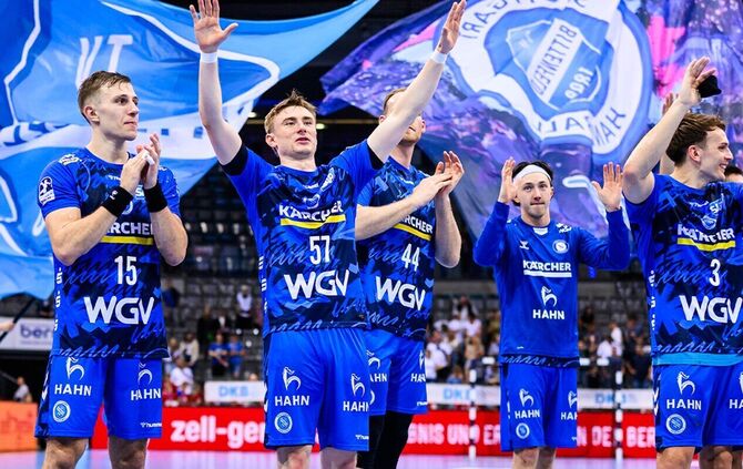 true_blue_club_1
