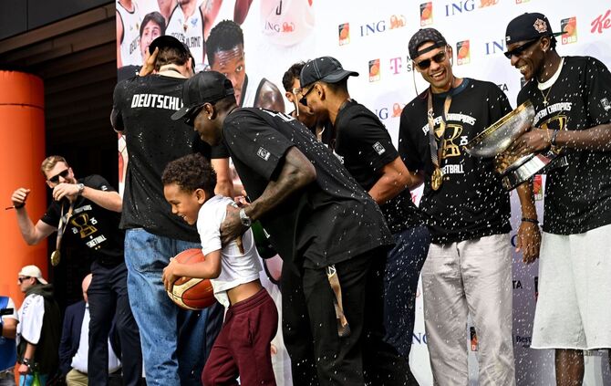 Empfang Basketball-Nationalmannschaft nach Titelgewinn