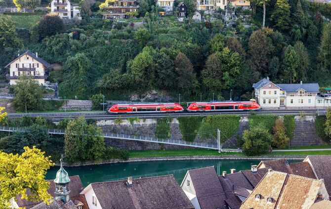Symbolischer Baustart für Elektrifizierung der Hochrheinbahn