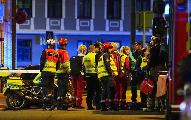 Einsatzkräfte bei möglicher Explosion