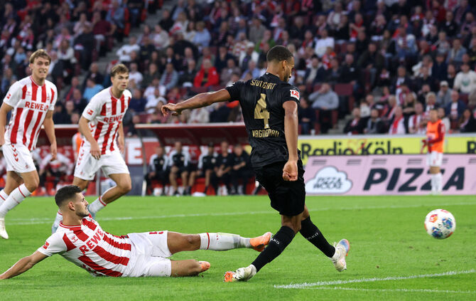 Fußball  1. FC Köln vs. VfB Stuttgart