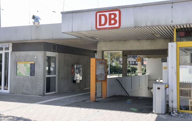Bahnhof Plüderhausen