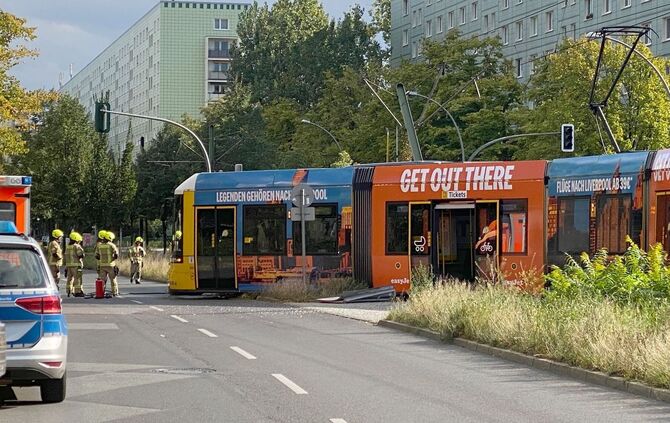 Verletzte bei Unfall nahe Alexanderplatz