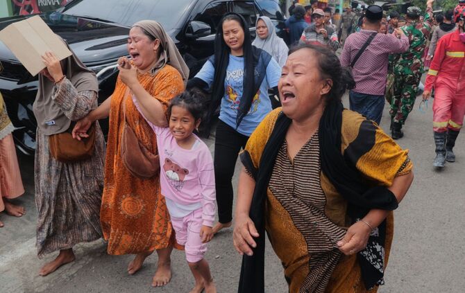 Internat in Indonesien eingestürzt