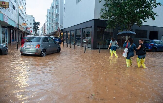 Ex-Hurrikan Gabrielle setzt Teile Spaniens unter Wasser