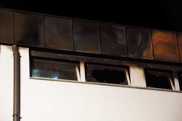 Hemmingen: Dachstuhlbrand eines Mehrfamilienhauses