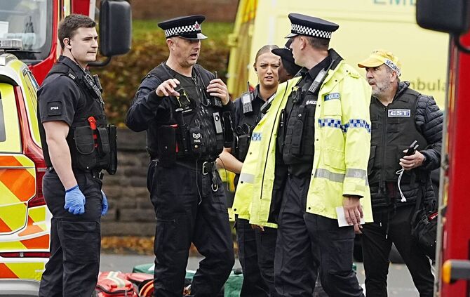 Mehrere Verletzte bei Angriff an Synagoge in Manchester
