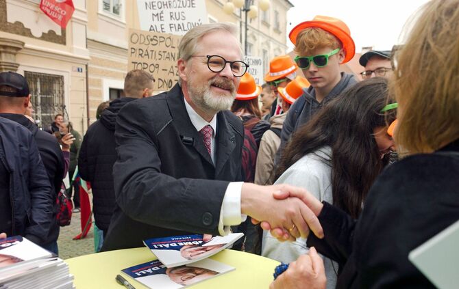 Petr Fiala im Wahlkampf