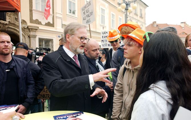 Petr Fiala im Wahlkampf