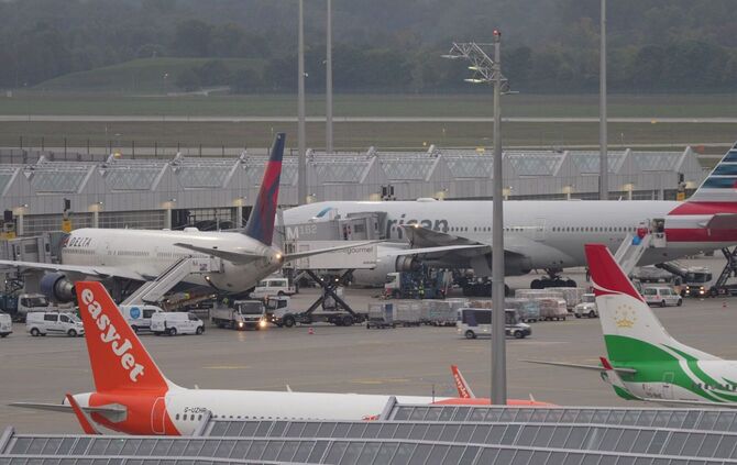 Nach Drohnensichtung am Flughafen München - Flugbetrieb